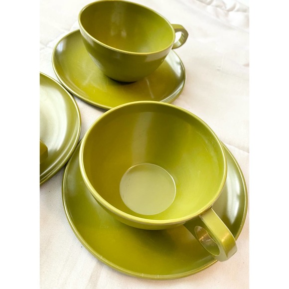 Vintage Dallas Ware Melamine Stackable Cups And Saucers set of 3 - Picture 8 of 8